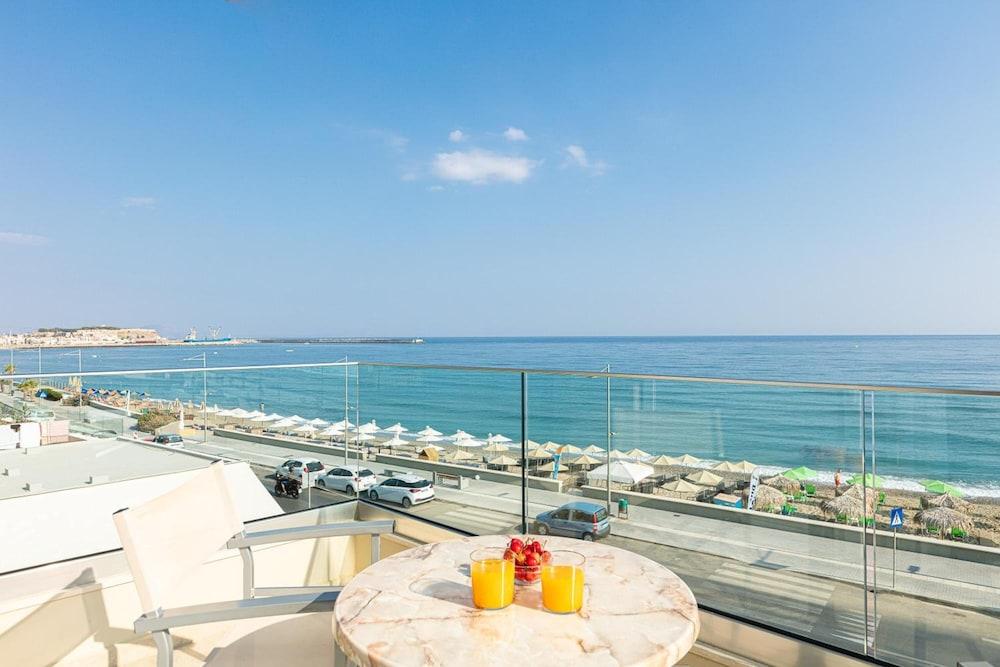 Aparthotel Batis 3*