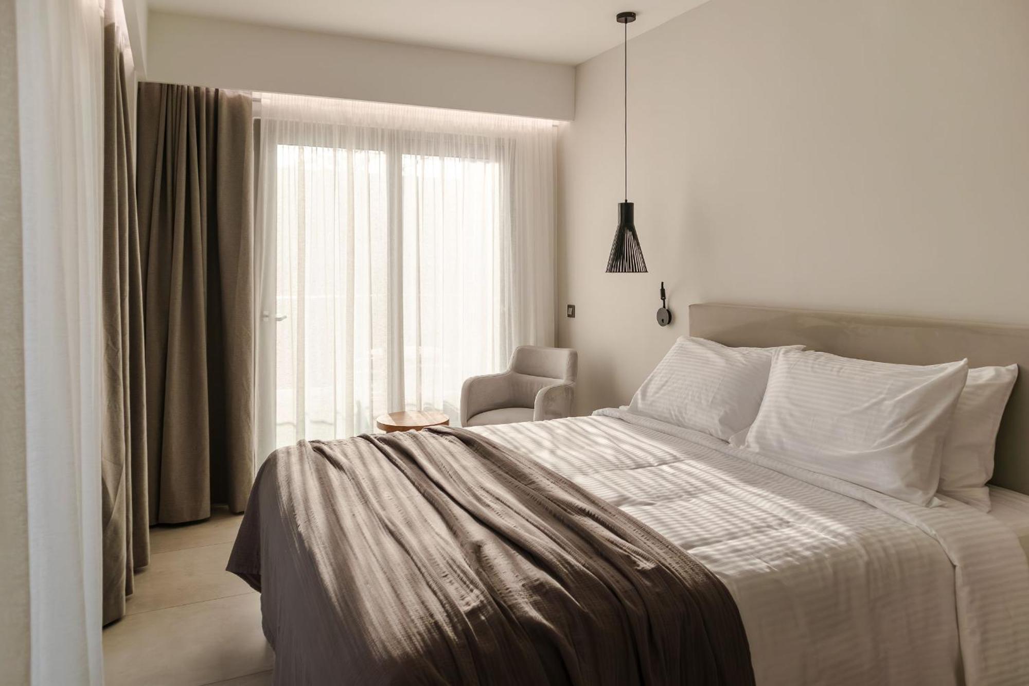 Batis Aparthotel